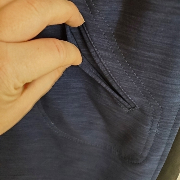 Tahari cowl neck sucba material feel dress - Picture 4 of 11